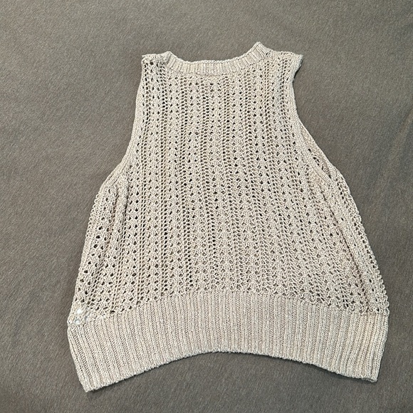 Gap Knit Top - Picture 3 of 4